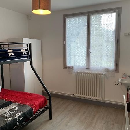 Lailly-en-Val Hotel Du Cygne De La Croix Blanche מראה חיצוני תמונה