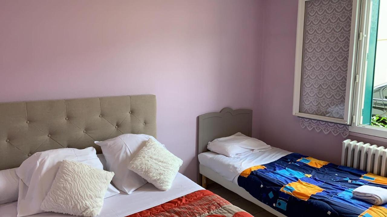 Lailly-en-Val Hotel Du Cygne De La Croix Blanche מראה חיצוני תמונה