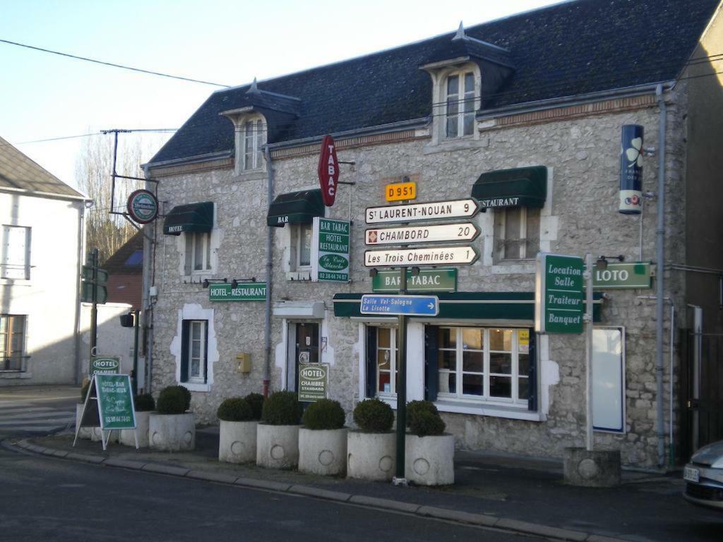 Lailly-en-Val Hotel Du Cygne De La Croix Blanche מראה חיצוני תמונה