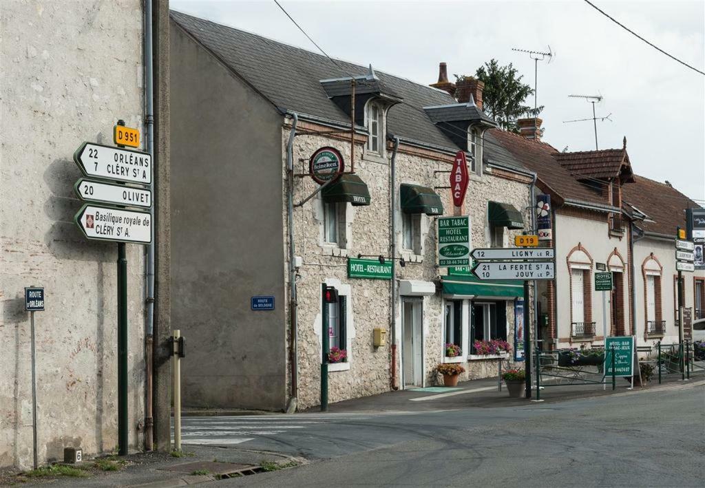 Lailly-en-Val Hotel Du Cygne De La Croix Blanche מראה חיצוני תמונה