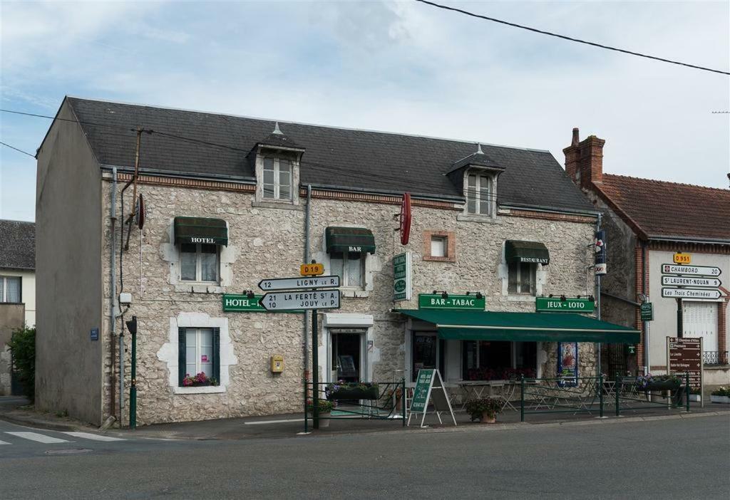 Lailly-en-Val Hotel Du Cygne De La Croix Blanche מראה חיצוני תמונה