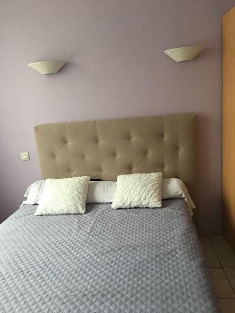 Lailly-en-Val Hotel Du Cygne De La Croix Blanche מראה חיצוני תמונה