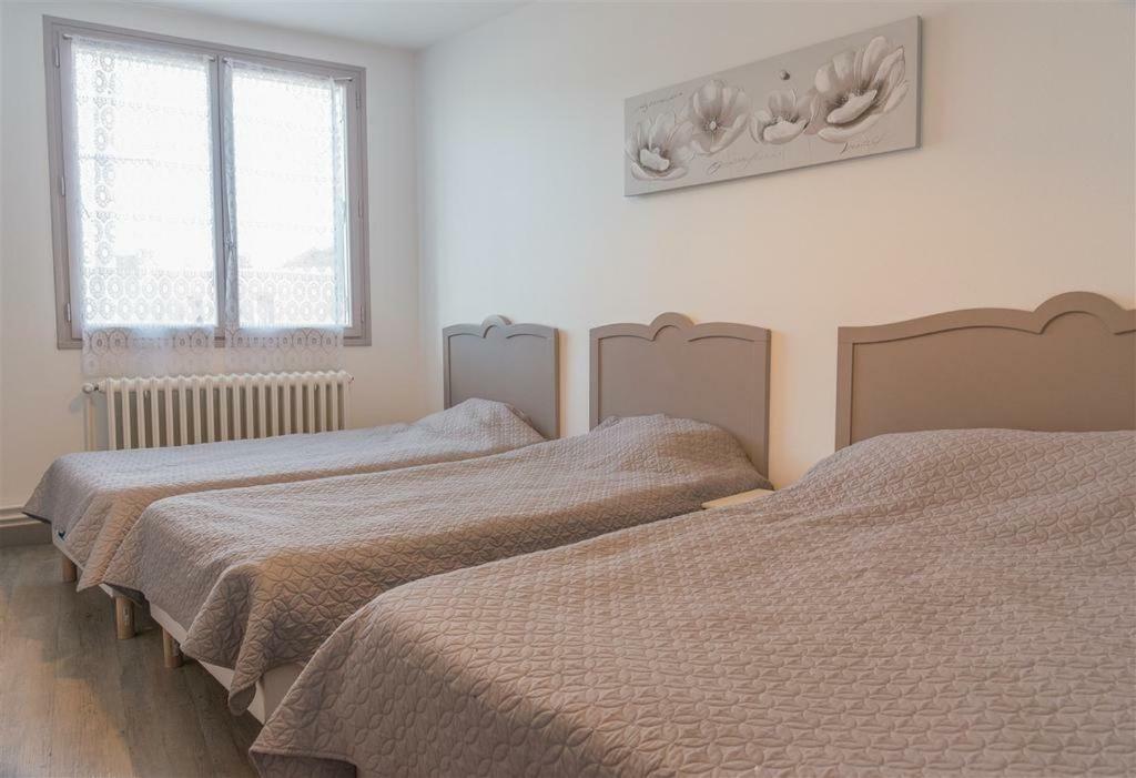 Lailly-en-Val Hotel Du Cygne De La Croix Blanche מראה חיצוני תמונה