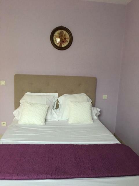 Lailly-en-Val Hotel Du Cygne De La Croix Blanche מראה חיצוני תמונה